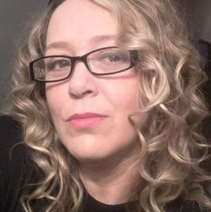 Meet your Posher, Lesley